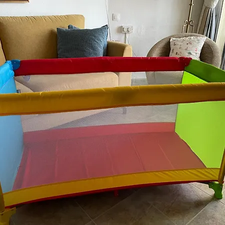 Appartamento First Line, To The Beach, 1 Bed , Sleeps Benalmádena